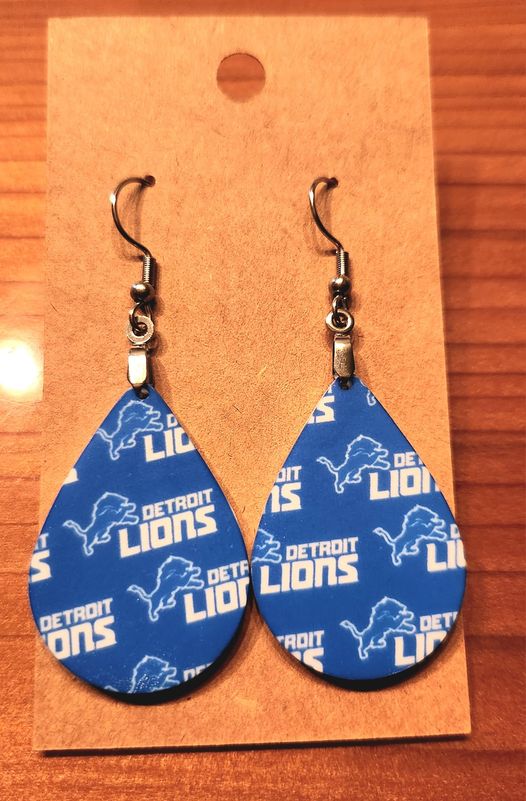 Lions Dangle Earrings Laser Cut Acrylic Handmade Earrings