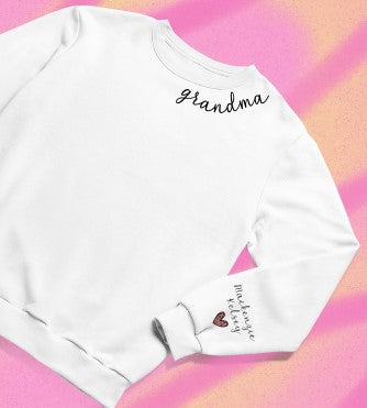 Grandma Sweatshirt / Printed Grandma Sweatshirt / Heart on Sleeve Sweatshirt / Grandma Crewneck / Custom Grandma Sweatshirt / Grandma Shirt with Names